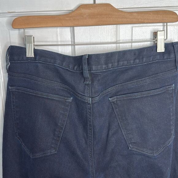 Banana Republic Men’s Dark Denim The Traveler Slim Denim Jean M-178 Sz 35 x 30 - Picture 8 of 9